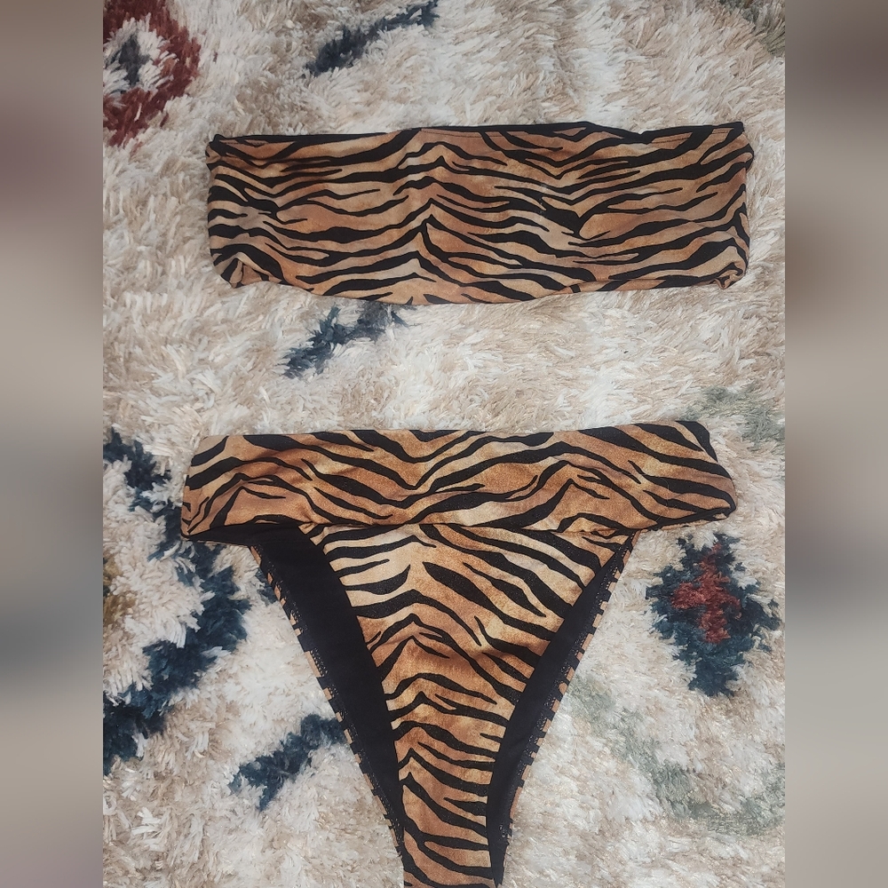 Kendall & Kylie Tiger Print Bikini - Black and Tan